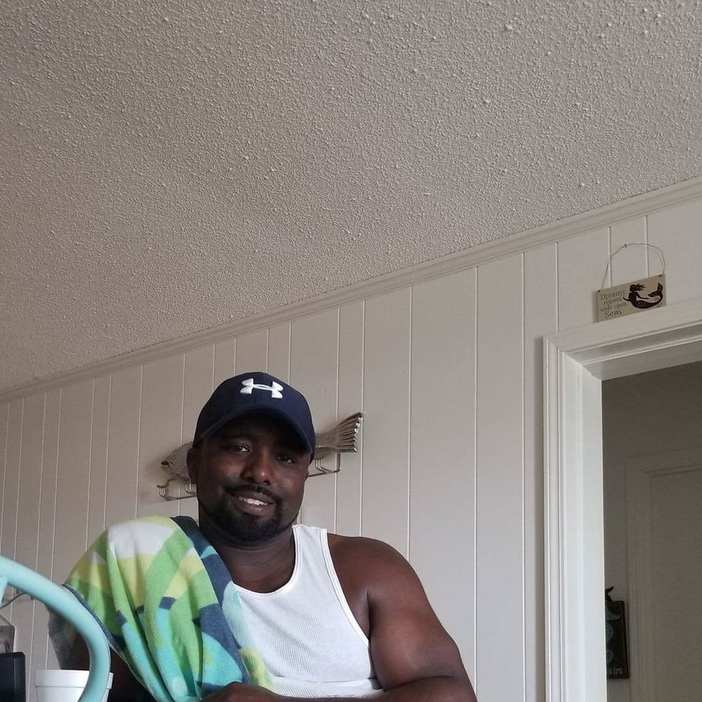 Meet your Posher, Thomas